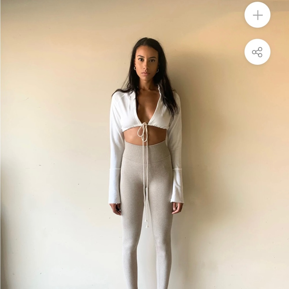 Cropped Tie Sweater White